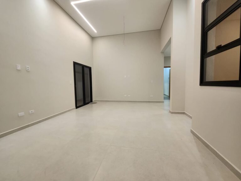 WhatsApp Image 2025-04-14 at 09.35.14