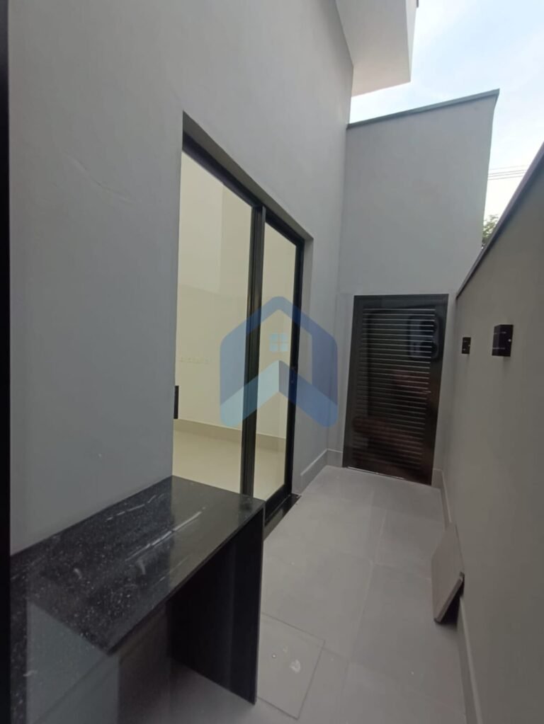 WhatsApp Image 2025-11-18 at 11.48.36 (3)